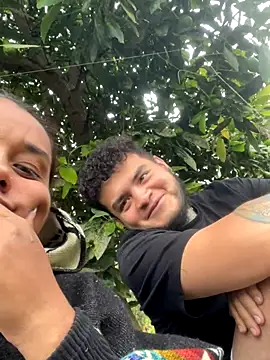 Cafeziitha02 online show from 11-30-25, 09:37