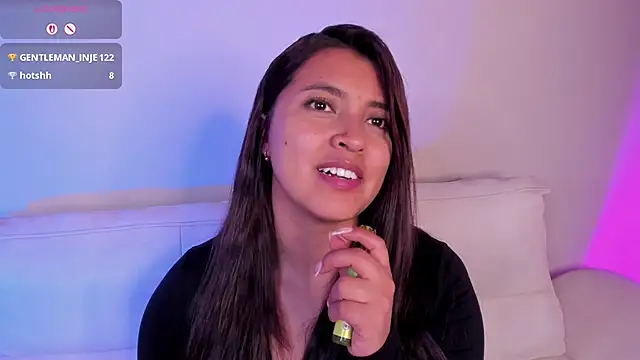 Rebeca Williams  online show from 11-21-25, 11:59