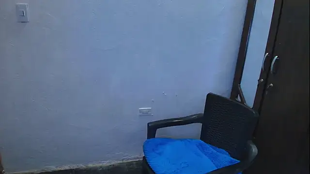 Oh Tique online show from 10-21-25, 04:39