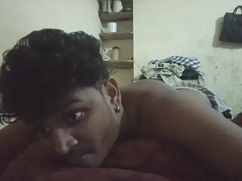 Snapshot of heartless__95 chatting on 06-27-26, 07:03 heartless 95 online show from 06-27-26, 07:03