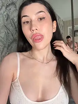 LushLuna online show from 03-27-26, 03:02