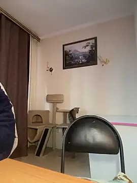 LushLuna online show from 05-17-26, 10:48