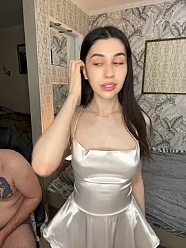 LushLuna online show from 10-30-25, 10:35