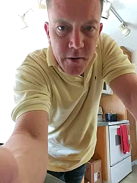 Snapshot of Bigtater1999 chatting on 03-01-26, 07:14 Bigtater1999 online show from 03-01-26, 07:14