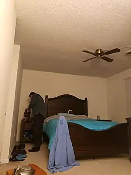 Snapshot of Bigtater1999 chatting on 11-24-25, 11:05 Bigtater1999 online show from 11-24-25, 11:05