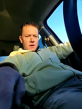 Snapshot of Bigtater1999 chatting on 12-01-25, 12:39 Bigtater1999 online show from 12-01-25, 12:39