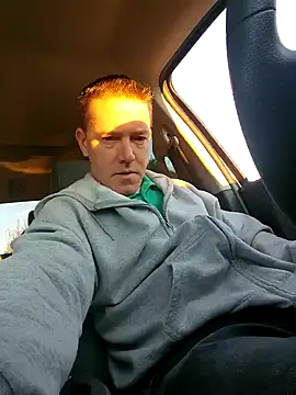 Snapshot of Bigtater1999 chatting on 10-23-25, 11:42 Bigtater1999 online show from 10-23-25, 11:42