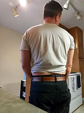 Snapshot of Bigtater1999 chatting on 02-20-26, 10:44 Bigtater1999 online show from 02-20-26, 10:44