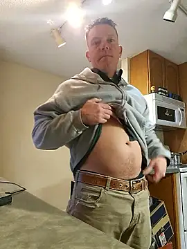 Snapshot of Bigtater1999 chatting on 01-14-26, 10:02 Bigtater1999 online show from 01-14-26, 10:02