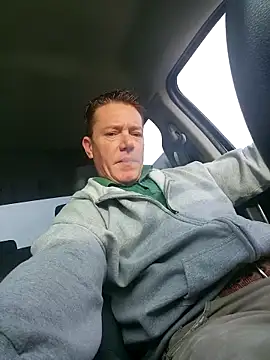 Snapshot of Bigtater1999 chatting on 02-18-26, 01:29 Bigtater1999 online show from 02-18-26, 01:29