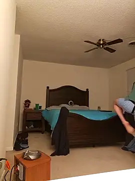 Snapshot of Bigtater1999 chatting on 11-11-25, 12:16 Bigtater1999 online show from 11-11-25, 12:16