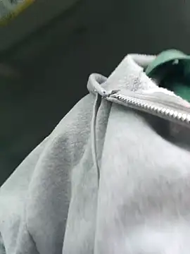 Snapshot of Bigtater1999 chatting on 10-11-25, 11:33 Bigtater1999 online show from 10-11-25, 11:33