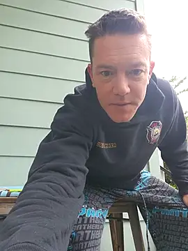 Snapshot of Bigtater1999 chatting on 11-30-25, 02:29 Bigtater1999 online show from 11-30-25, 02:29