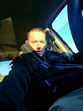 Snapshot of Bigtater1999 chatting on 12-20-25, 12:41 Bigtater1999 online show from 12-20-25, 12:41