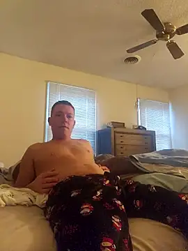 Snapshot of Bigtater1999 chatting on 12-21-25, 01:57 Bigtater1999 online show from 12-21-25, 01:57