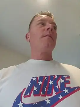 Bigtater1999 online show from 05-25-26, 06:17