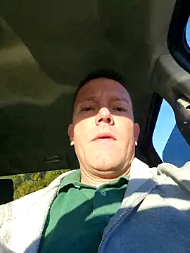 Snapshot of Bigtater1999 chatting on 11-05-25, 12:41 Bigtater1999 online show from 11-05-25, 12:41