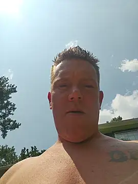 Bigtater1999 online show from 07-17-26, 06:38
