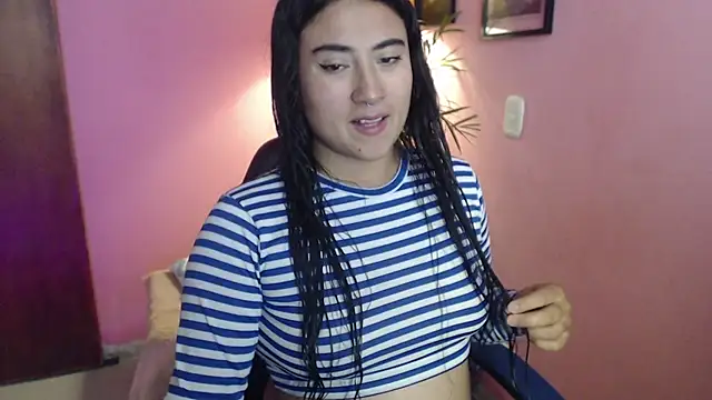 bunnyemilyrose36 online show from 01-13-26, 08:02