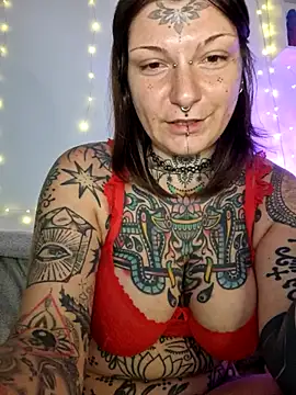 lizzardqueeen online show from 02-14-26, 08:42