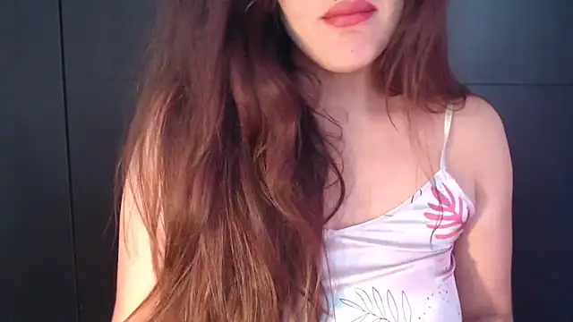 AdharaLujan online show from 04-12-26, 04:54