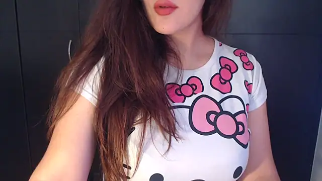 AdharaLujan online show from 03-04-26, 01:41