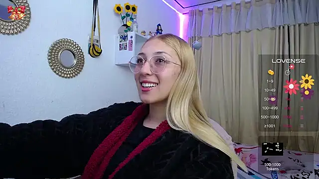 Soffy-brooks online show from 03-20-25, 10:10