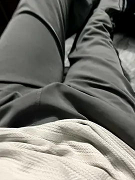 Snapshot of rockyji09 chatting on 11-02-25, 03:50 rockyji09 online show from 11-02-25, 03:50