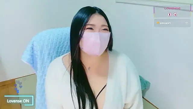 yukinko o  online show from 12-19-25, 01:13