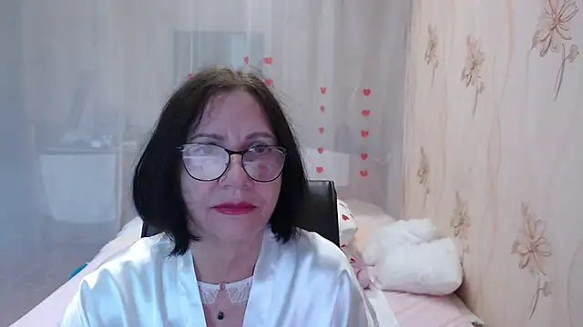 Snapshot of OlgaHottie chatting on 09-24-25, 11:43 OlgaHottie online show from 09-24-25, 11:43