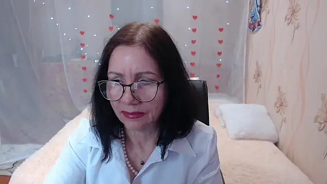 Snapshot of OlgaHottie chatting on 03-16-25, 11:15 OlgaHottie online show from 03-16-25, 11:15