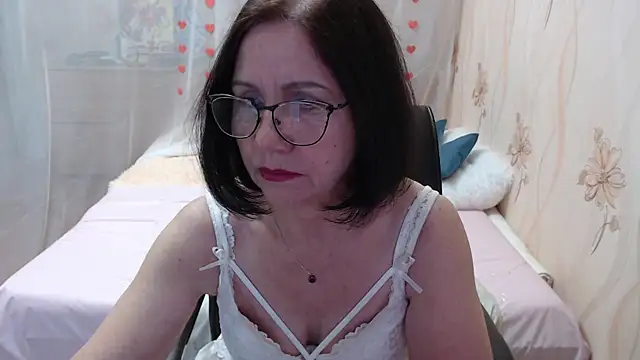 OlgaHottie online show from 11-25-25, 10:43