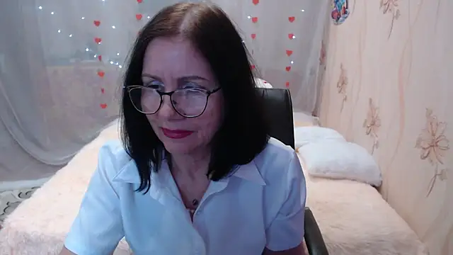 Snapshot of OlgaHottie chatting on 03-17-25, 08:51 OlgaHottie online show from 03-17-25, 08:51