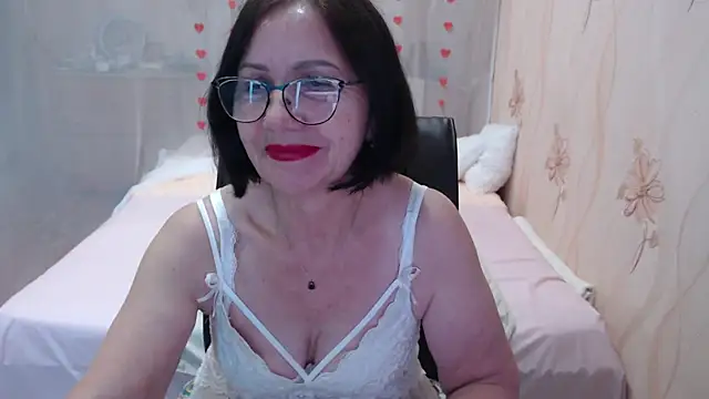 Snapshot of OlgaHottie chatting on 10-02-25, 11:08 OlgaHottie online show from 10-02-25, 11:08