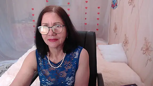 Snapshot of OlgaHottie chatting on 03-18-25, 05:34 OlgaHottie online show from 03-18-25, 05:34