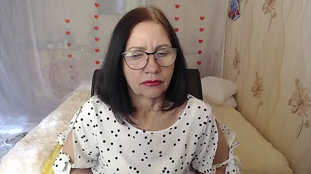 Snapshot of OlgaHottie chatting on 03-23-25, 06:37 OlgaHottie online show from 03-23-25, 06:37