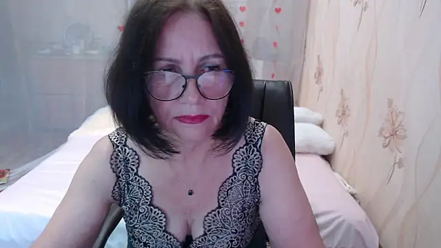 Snapshot of OlgaHottie chatting on 10-04-25, 11:28 OlgaHottie online show from 10-04-25, 11:28