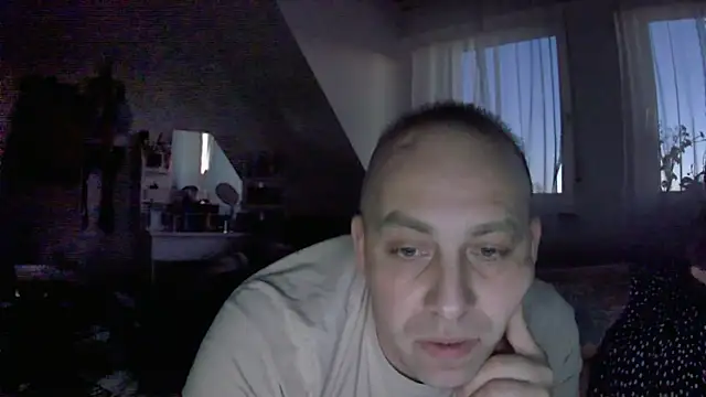 Anna Adrian tatto online show from 12-25-24, 04:11