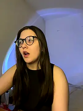 Prudie Gabriella online show from 09-24-25, 01:28