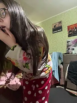 Prudie Gabriella online show from 04-27-26, 05:38