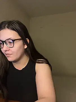 Prudie Gabriella online show from 10-15-25, 02:36