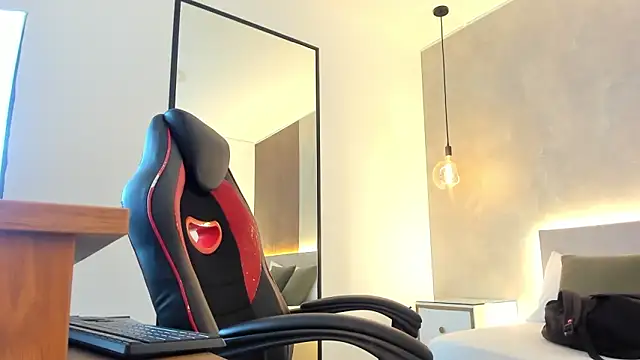 alma fenix online show from 11-26-25, 12:49