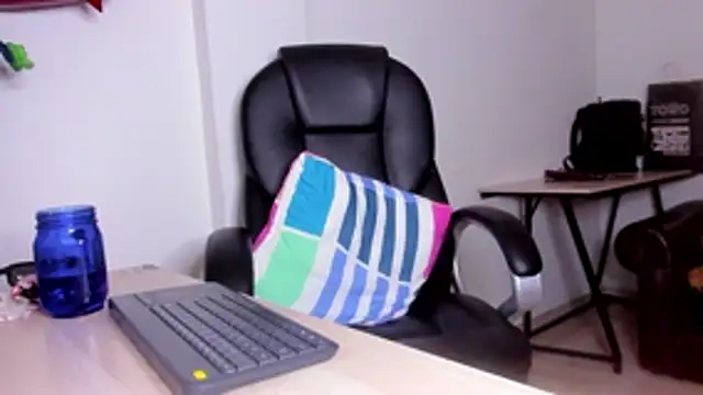 alma fenix online show from 04-13-26, 04:05