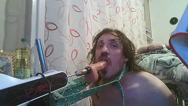 cyril020202 online show from 12-14-25, 01:23