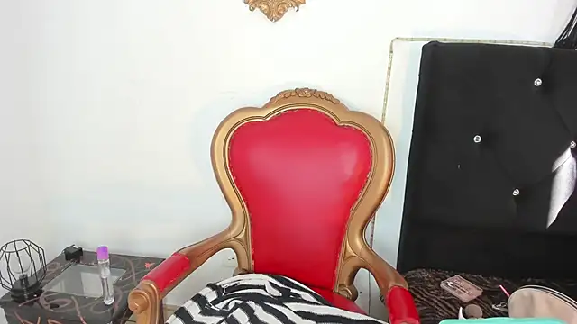 AmeliaThompsonTaboo online show from 10-15-25, 02:03