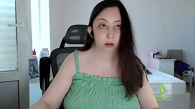 cute and hot online show from 06-11-26, 02:58
