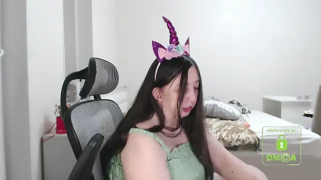 cute and hot online show from 10-25-25, 02:07