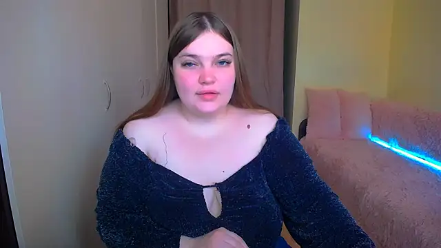 Snapshot of Emaaa_ua chatting on 02-23-25, 11:22 Emaaa ua online show from 02-23-25, 11:22