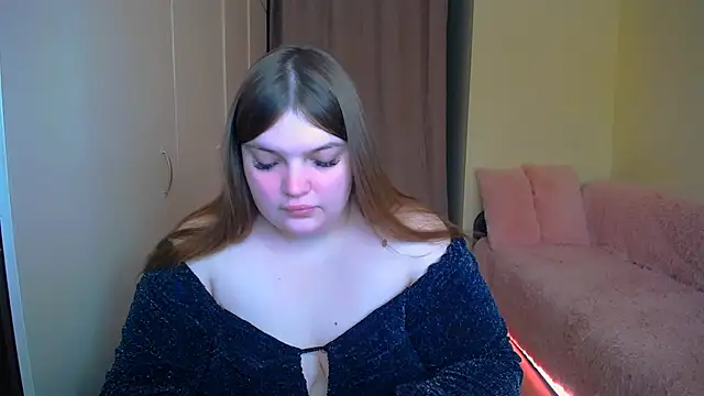 Snapshot of Emaaa_ua chatting on 02-22-25, 12:18 Emaaa ua online show from 02-22-25, 12:18