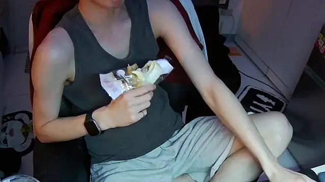 Ray175oo online show from 04-02-26, 06:25